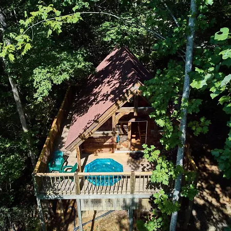 Villa Gatlinburg Adventure Cabins